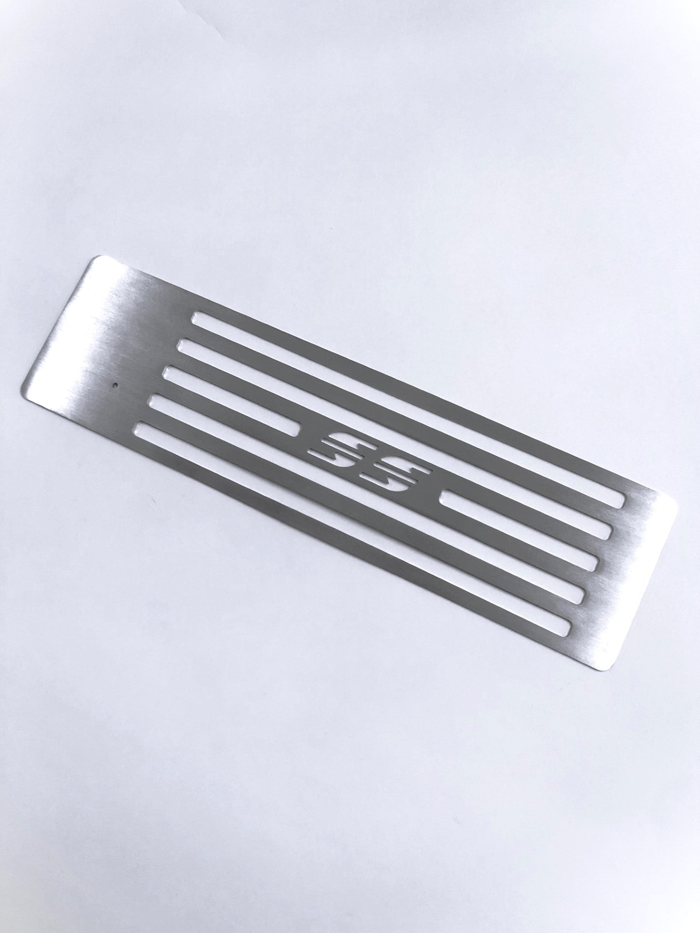 94-96 Caprice/Impala SS Defroster Vent: SS (1pc)