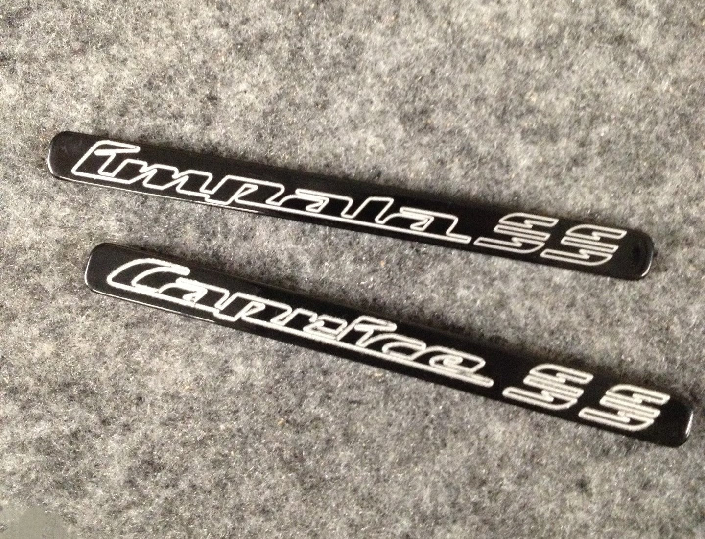 94-96 Caprice/Impala SS Nameplate: Impala SS (1pc)