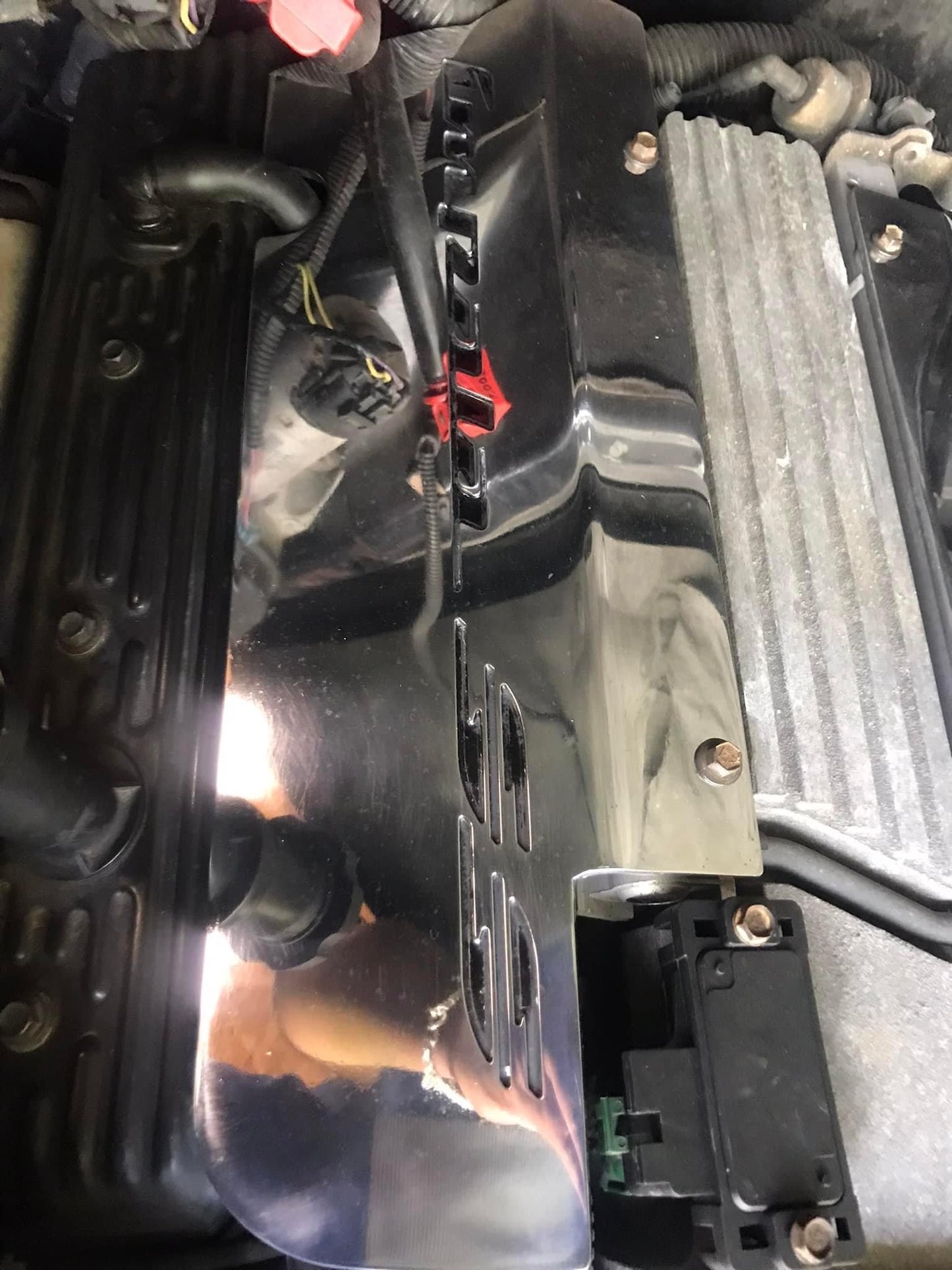 94-96 Caprice/Impala SS Fuel Rails: w/Notch, Impala SS (pkg)