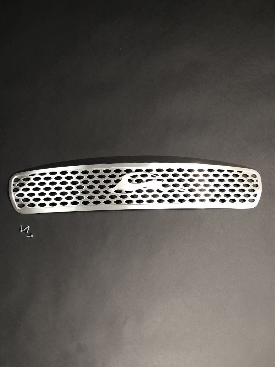 91-96 Caprice/Impala SS Front Grill Insert: 3D Oval (pkg)