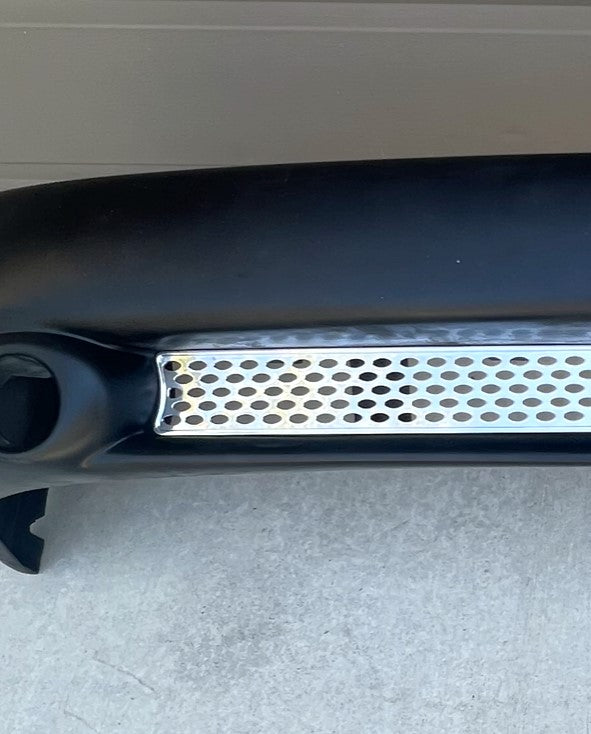 91-96 Caprice/Impala SS Front Bumper Grill Insert: 3D Oval Hole (pkg)