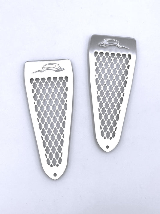 91-96 Caprice/Impala SS Rear Door Vents: Diamond w/Deer (2pc)