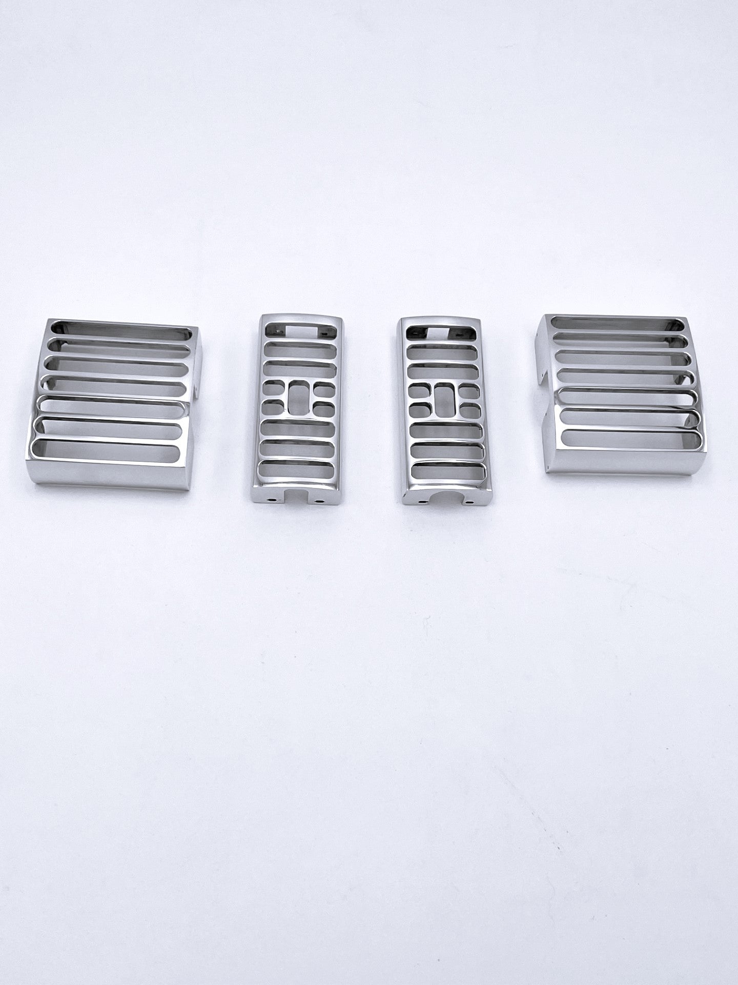 94-96 Caprice/Impala SS Small Air Vent (2pc)